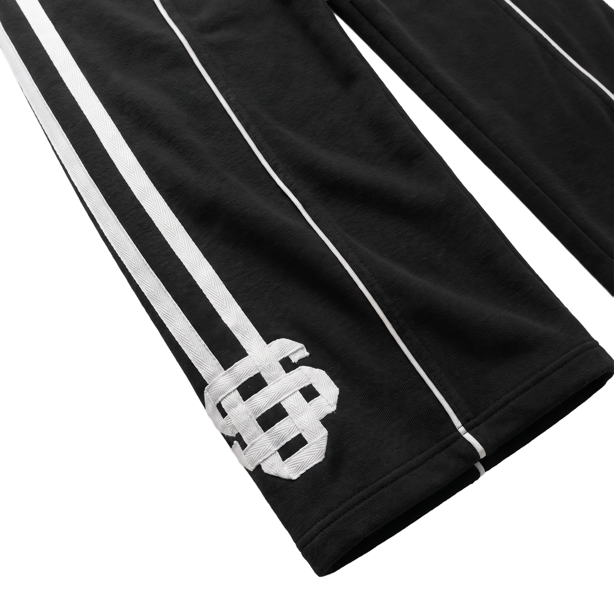 STREAMER UNIVERSITY SWEATPANTS